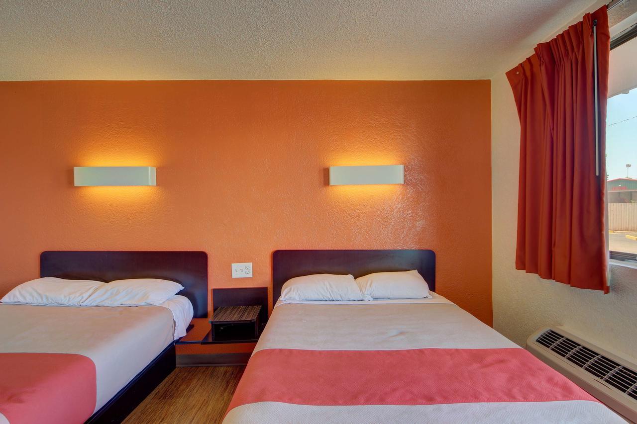Motel 6-Oklahoma City, Ok - Frontier City Exteriör bild