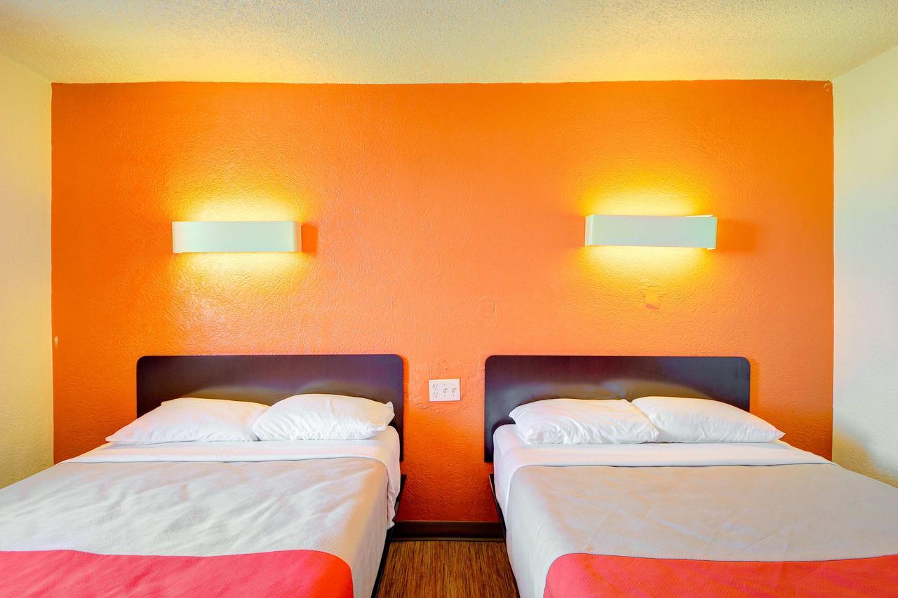 Motel 6-Oklahoma City, Ok - Frontier City Exteriör bild